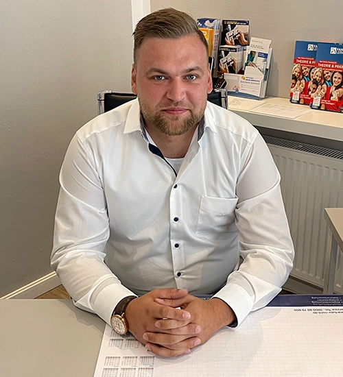 Peter, Teammitglied der Fahrschule M&M Hillmann